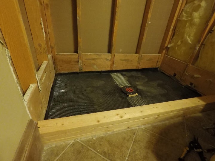 How To Build A Tile Shower Floor, How To Build A Tile Shower Pan On Concrete Floor