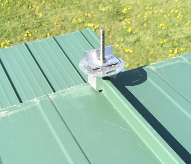 solar-panel-metal-roof-end-mount